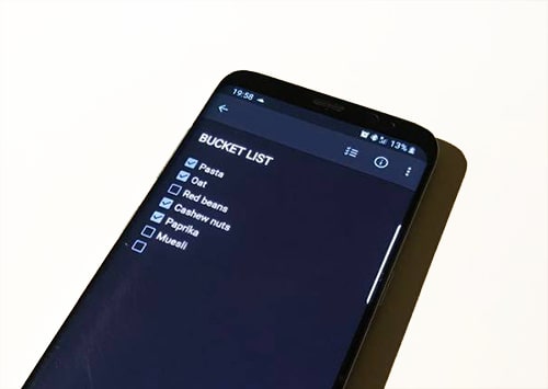 Grocery list app on a smartphone.